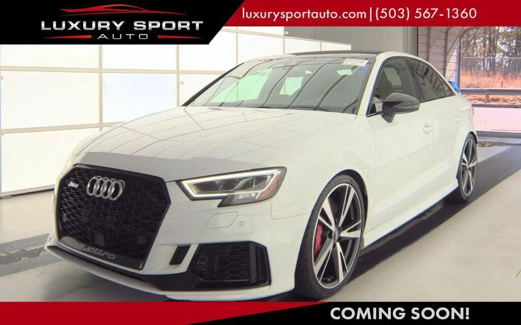 2019 AUDI RS3