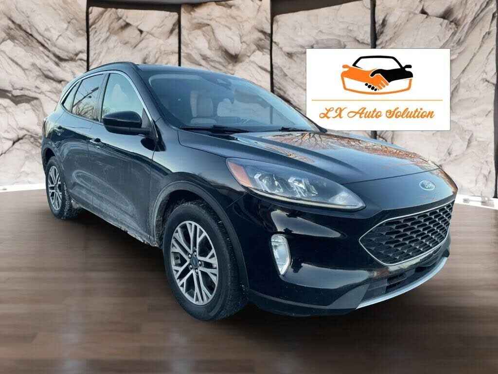 2021 FORD Escape