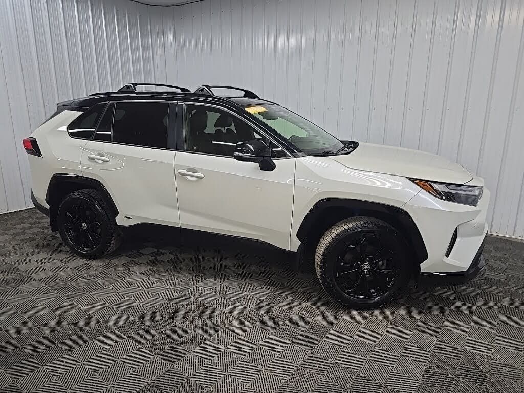 2022 TOYOTA RAV4