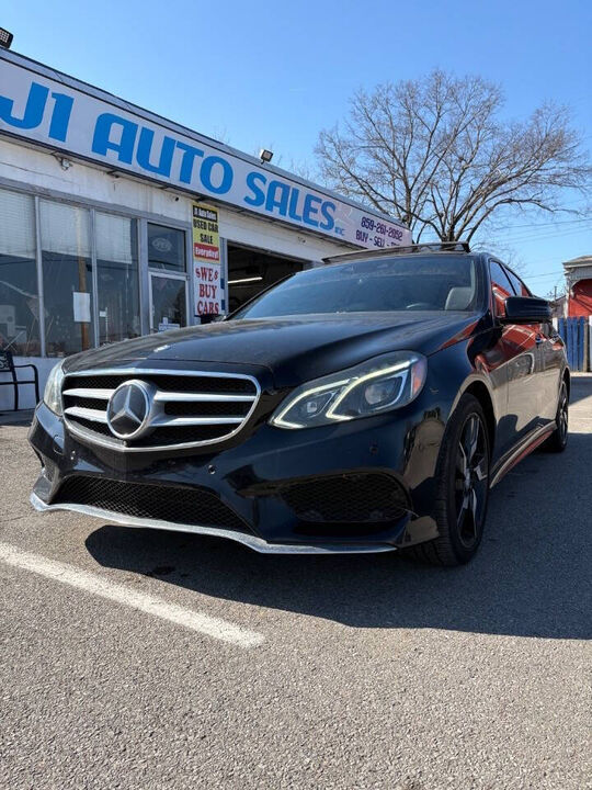 2016 MERCEDES-BENZ E-Class