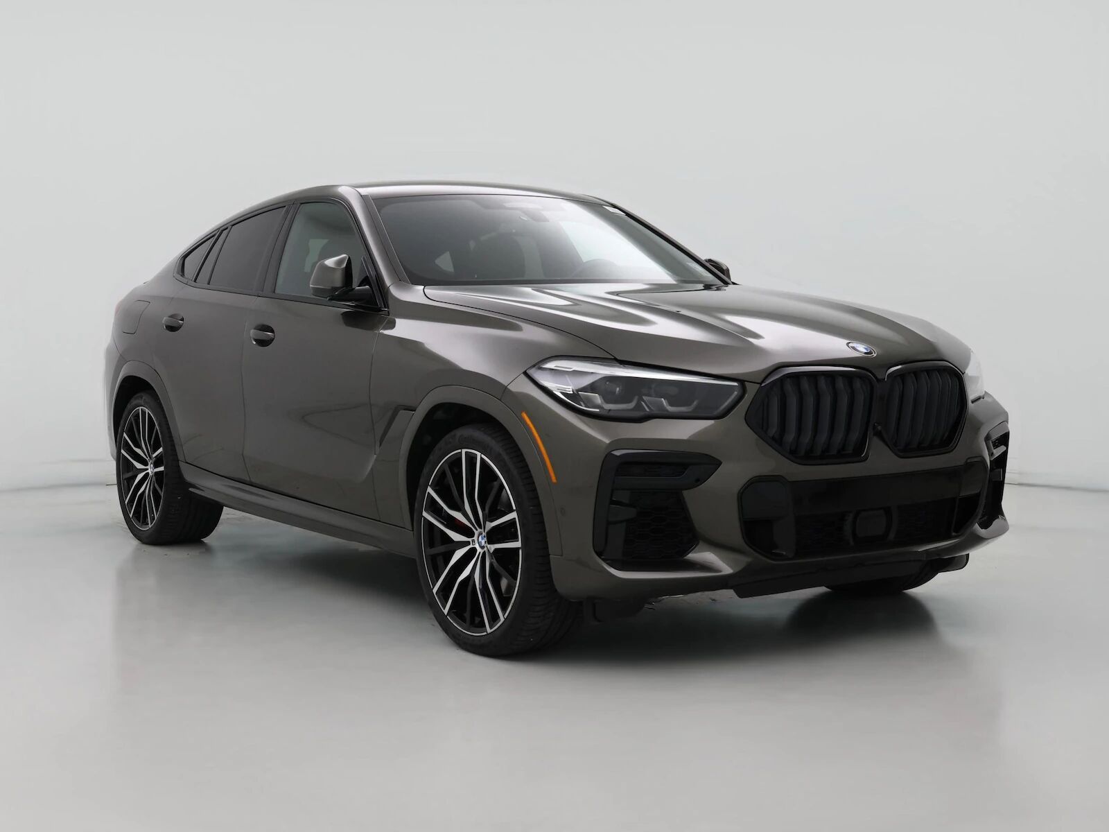 2023 BMW X6