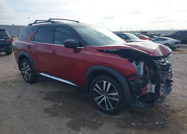 2023 NISSAN Pathfinder