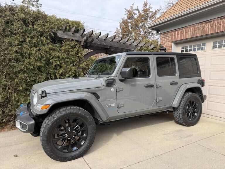2023 JEEP Wrangler
