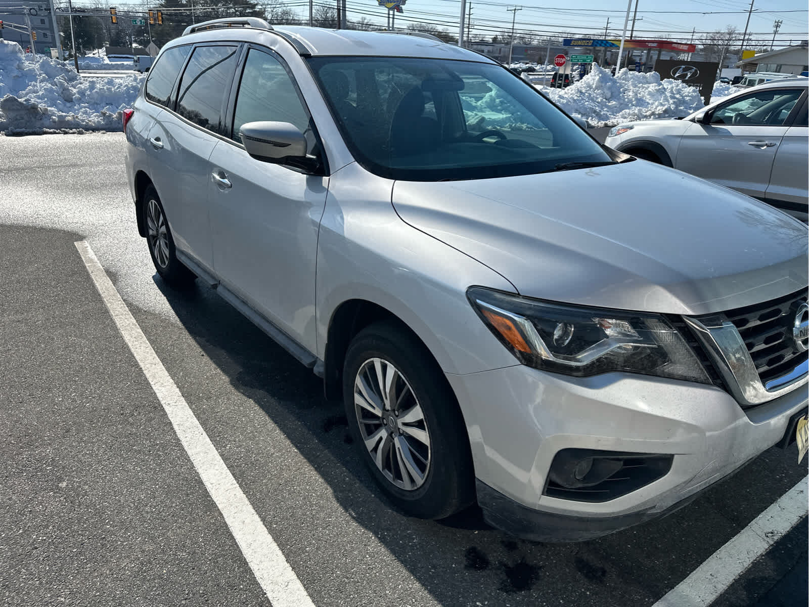2017 NISSAN Pathfinder