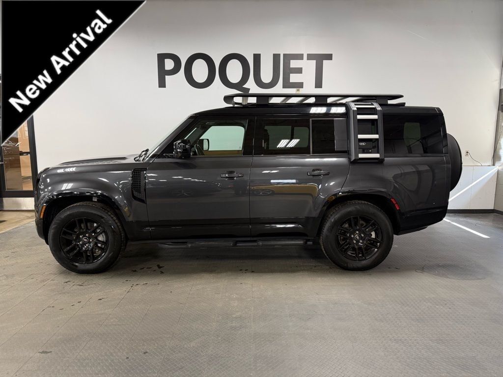 2024 LAND ROVER Defender