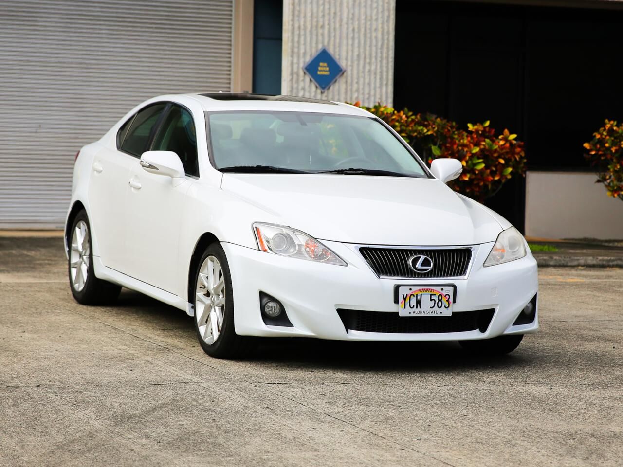 2013 LEXUS IS
