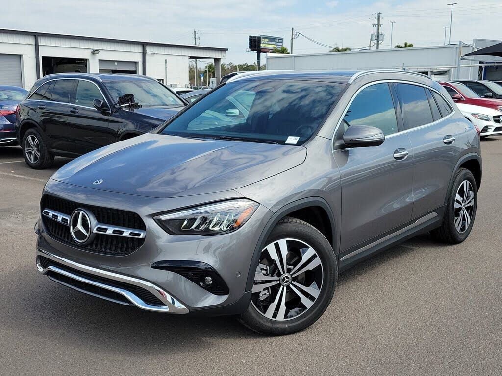 2026 MERCEDES-BENZ GLA-Class