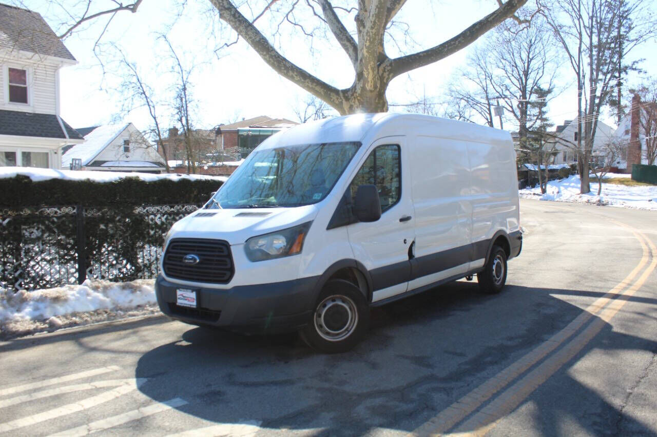 2018 FORD Transit