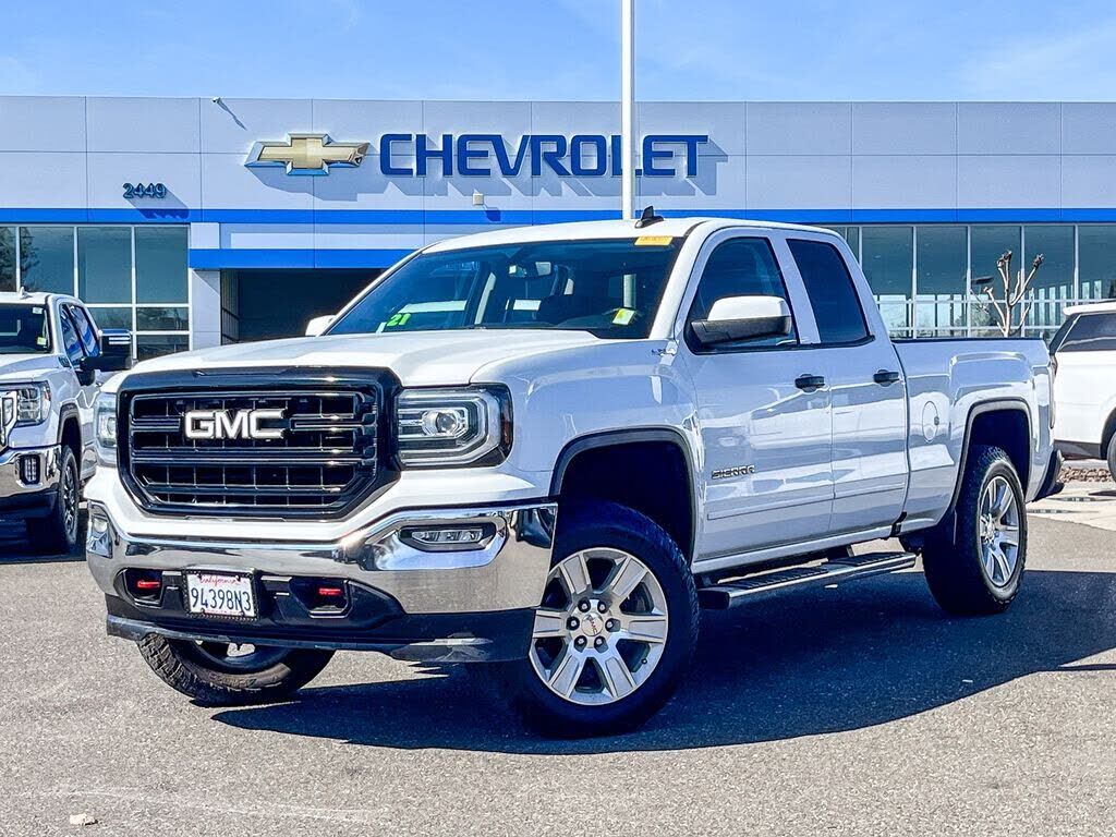 2017 GMC Sierra