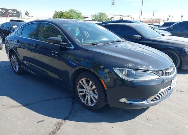 2015 CHRYSLER 200