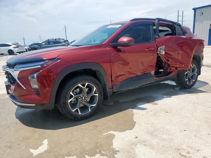 2025 CHEVROLET Trax
