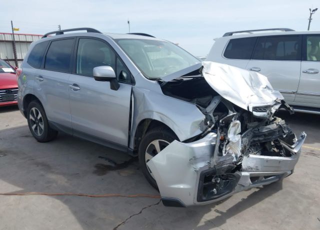 2017 SUBARU Forester