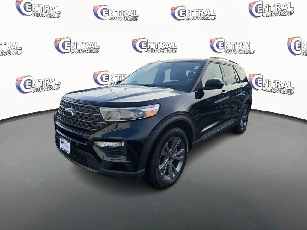2022 FORD Explorer