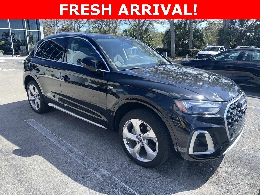 2022 AUDI Q5