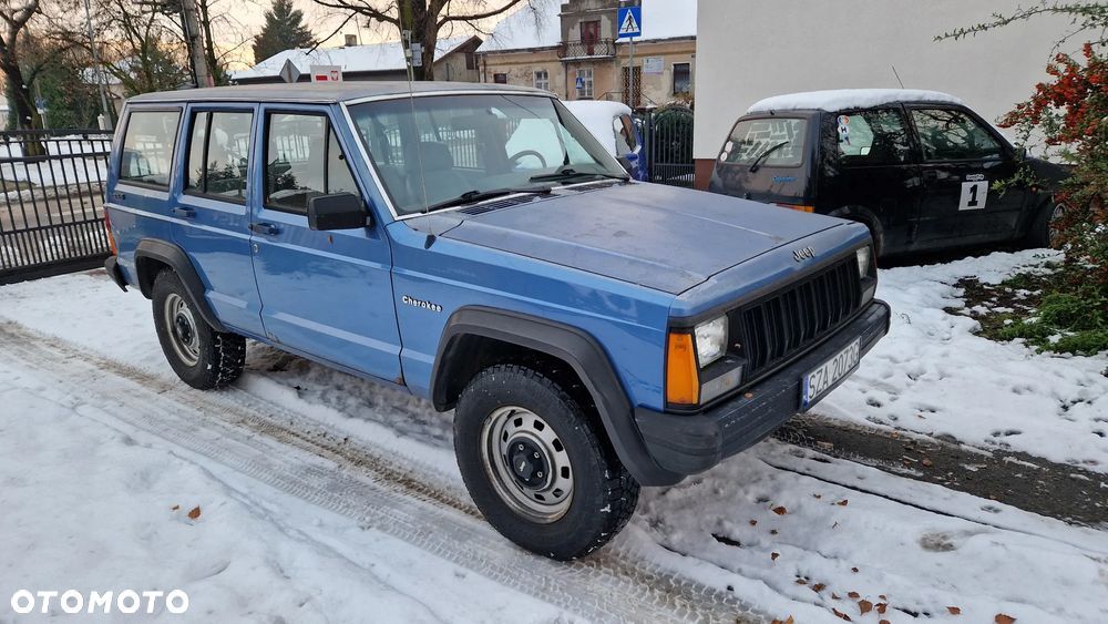 Jeep Cherokee