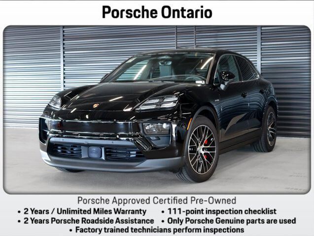 2025 PORSCHE Macan