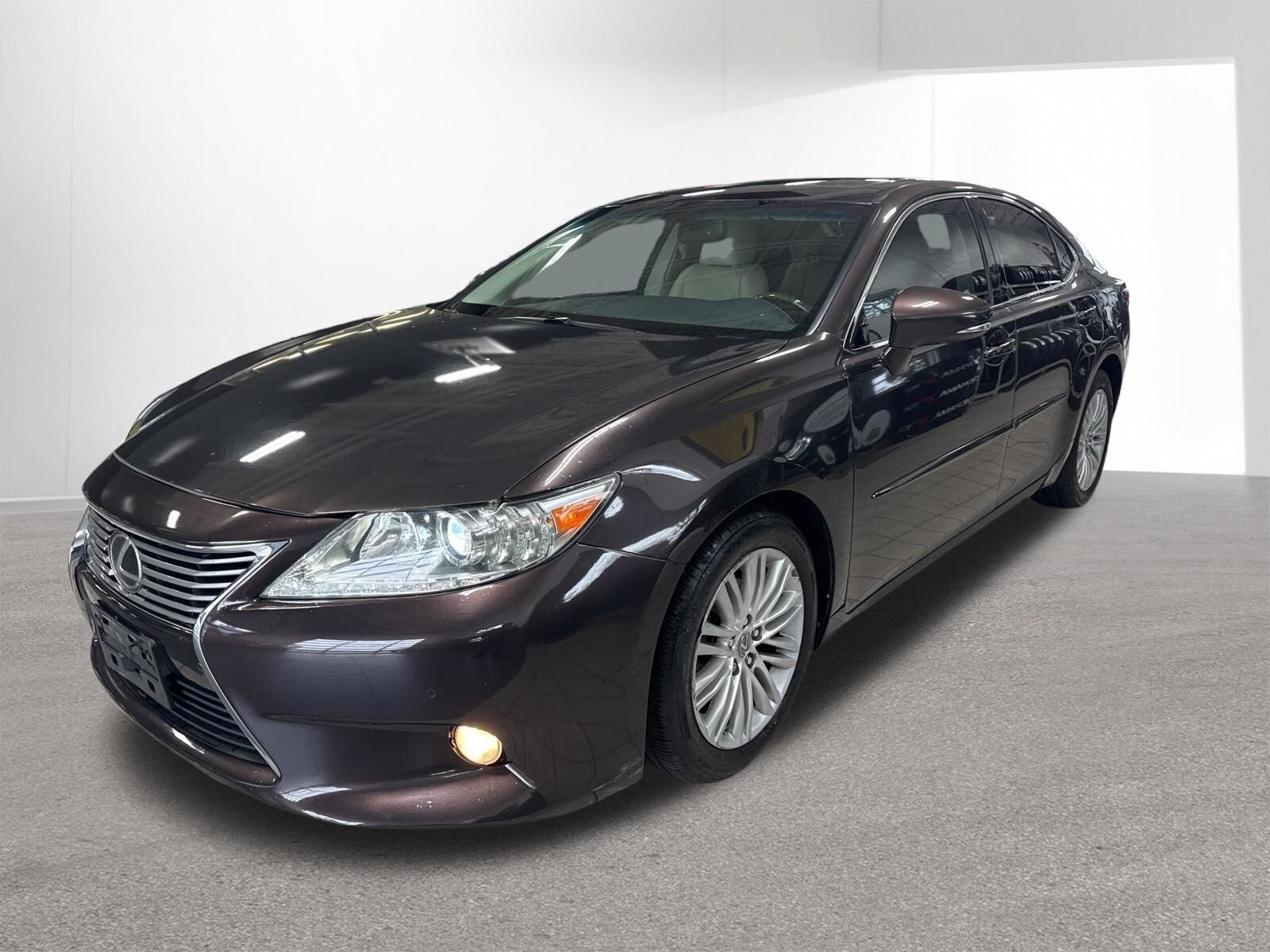 2013 LEXUS ES