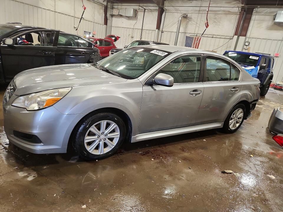 2011 SUBARU Legacy