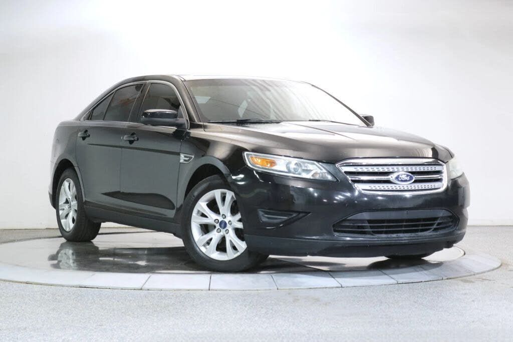 2012 FORD Taurus
