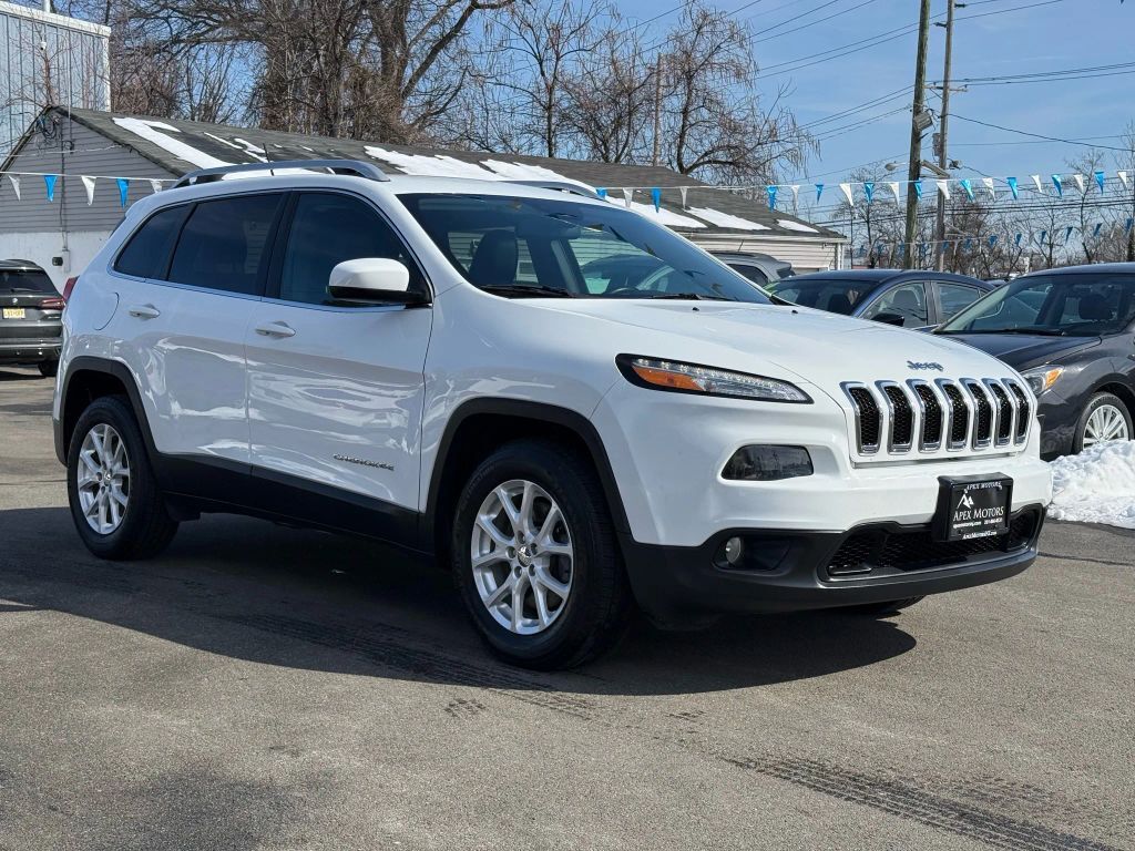 2017 JEEP Cherokee