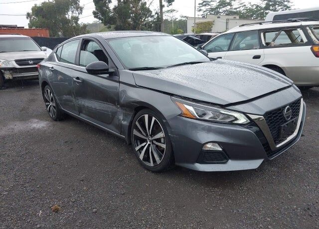 2022 NISSAN Altima