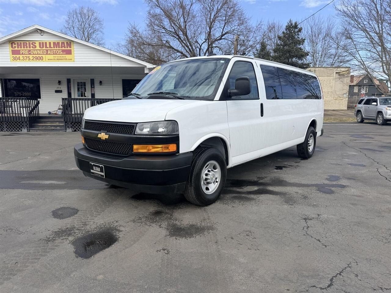 2024 CHEVROLET Express