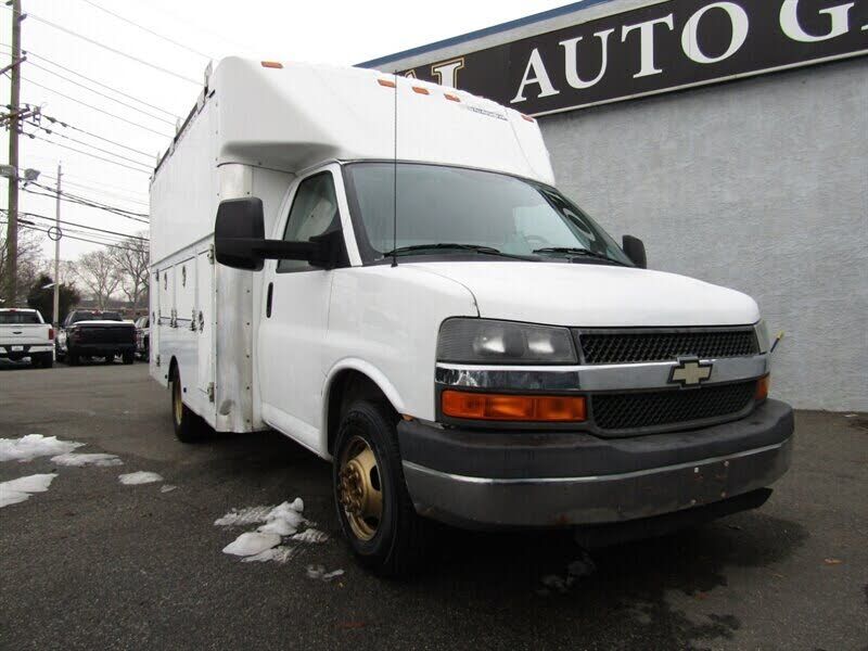 2012 CHEVROLET Express