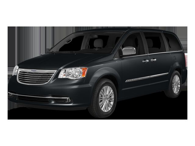 2014 CHRYSLER Town and Country