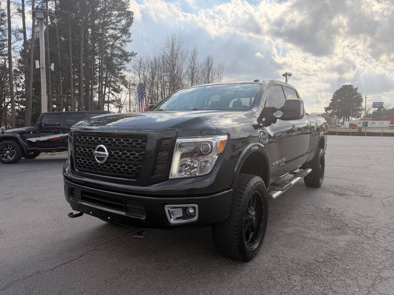 2019 NISSAN Titan