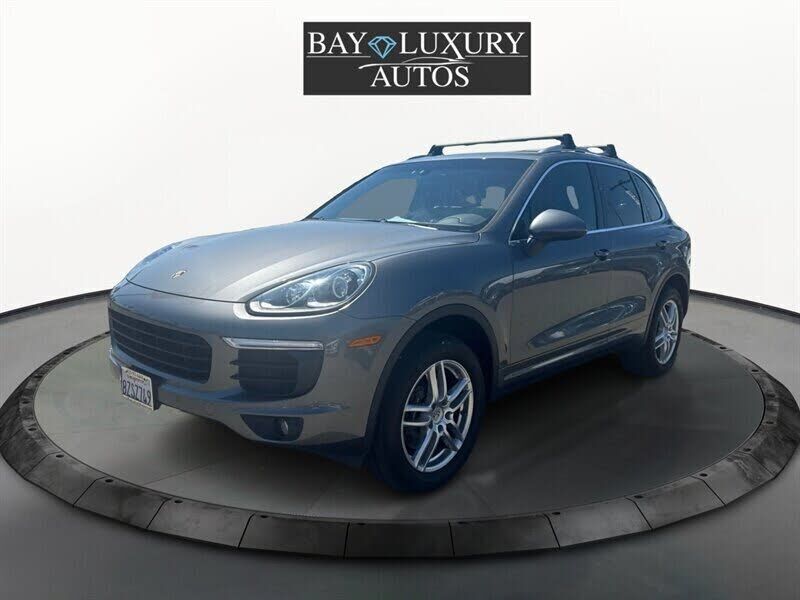 2016 PORSCHE Cayenne