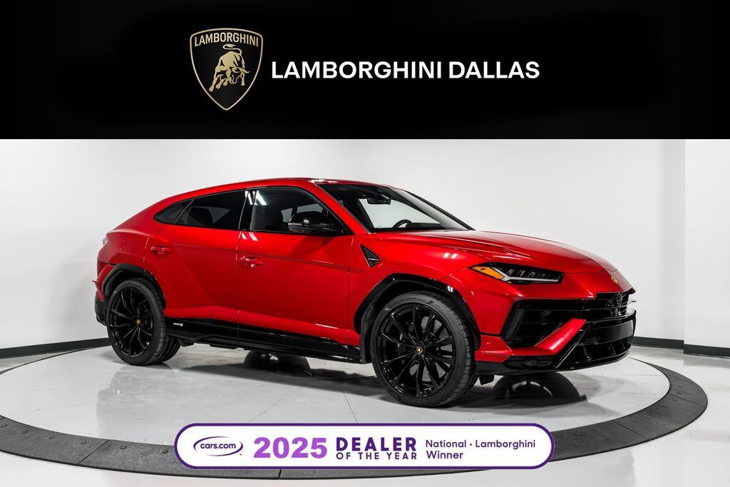 2023 LAMBORGHINI URUS