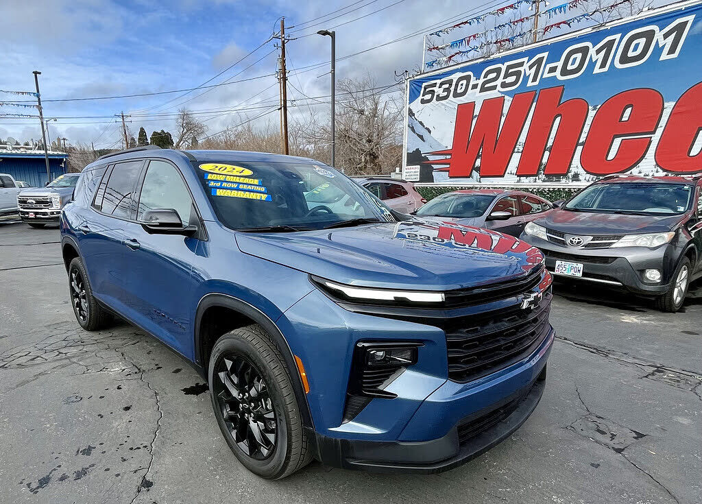 2024 CHEVROLET Traverse