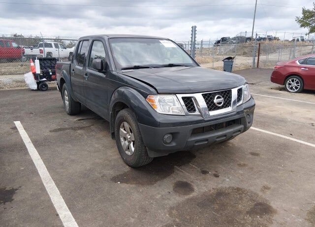 2012 NISSAN Frontier