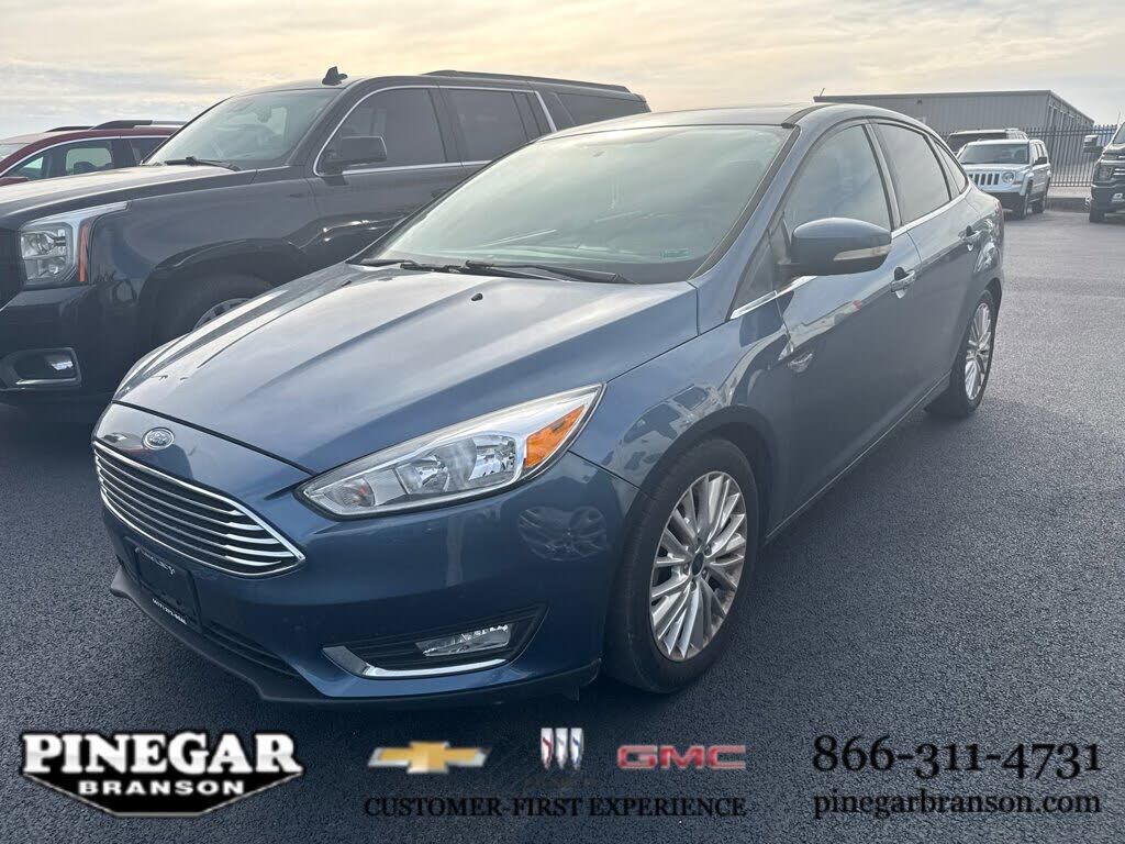 2018 FORD Focus