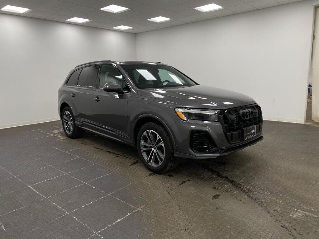 2025 AUDI Q7