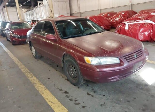 1998 TOYOTA Camry