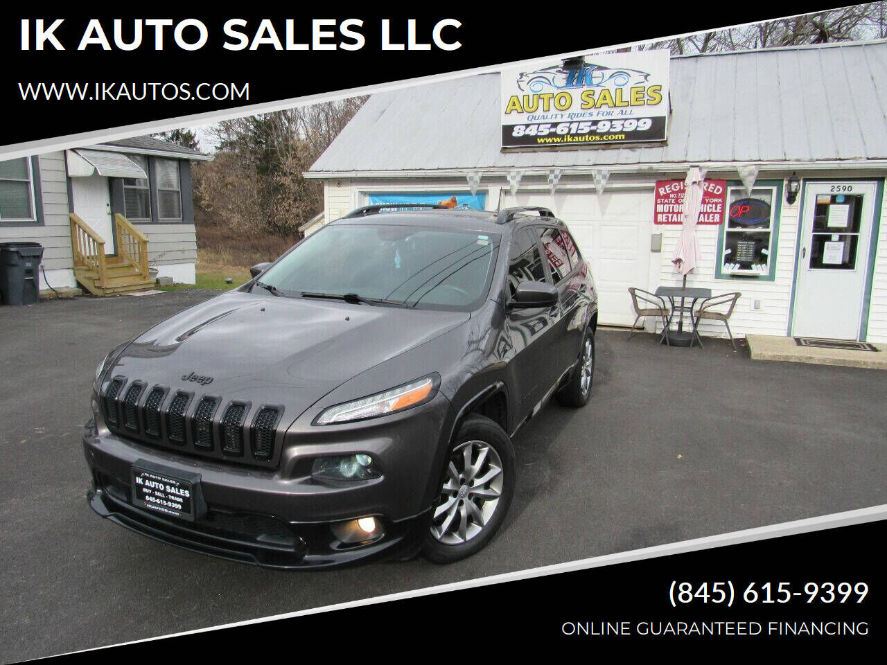 2018 JEEP Cherokee