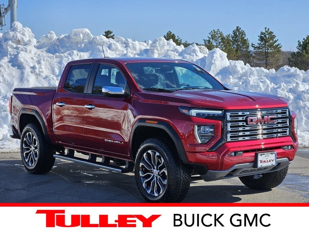 2023 GMC Canyon