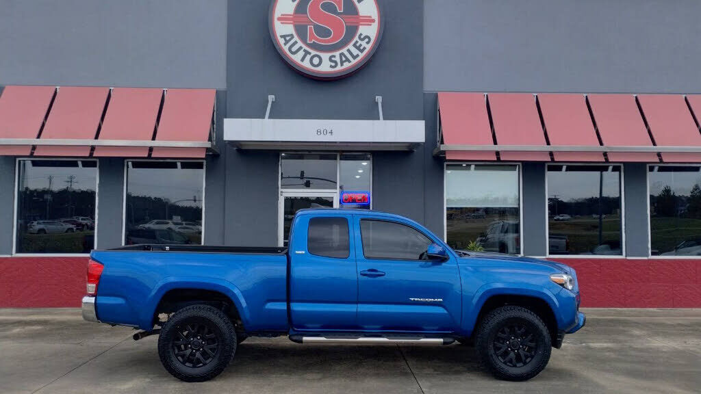 2016 TOYOTA Tacoma