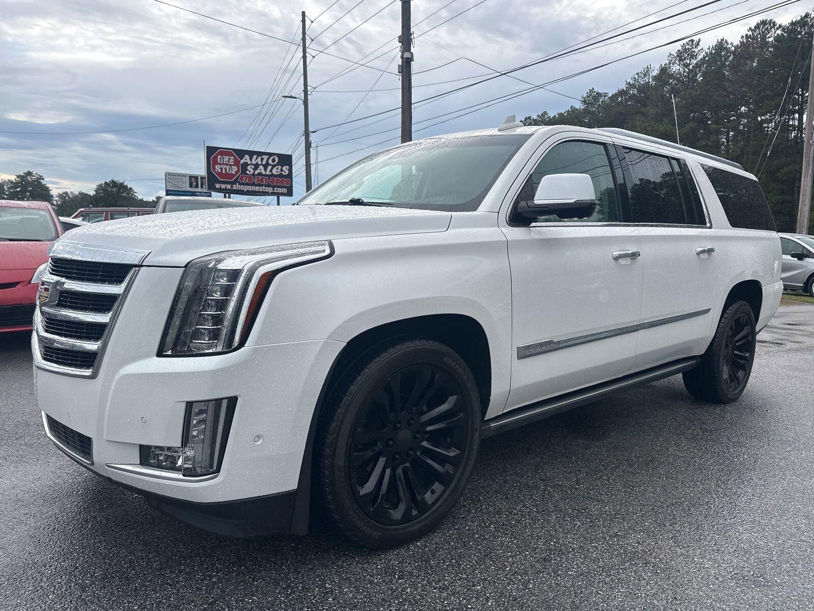 2017 CADILLAC Escalade ESV