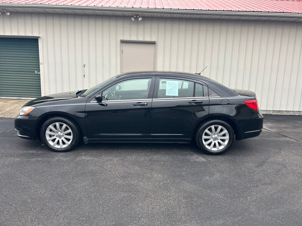2014 CHRYSLER 200