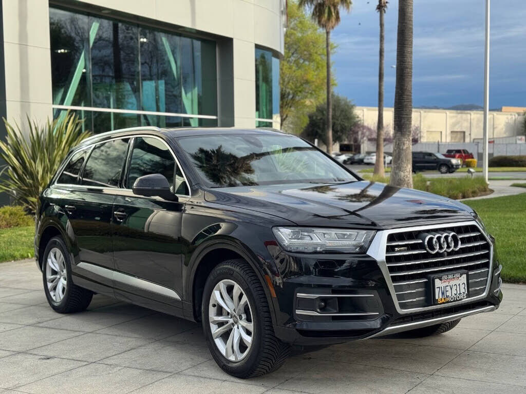 2017 AUDI Q7
