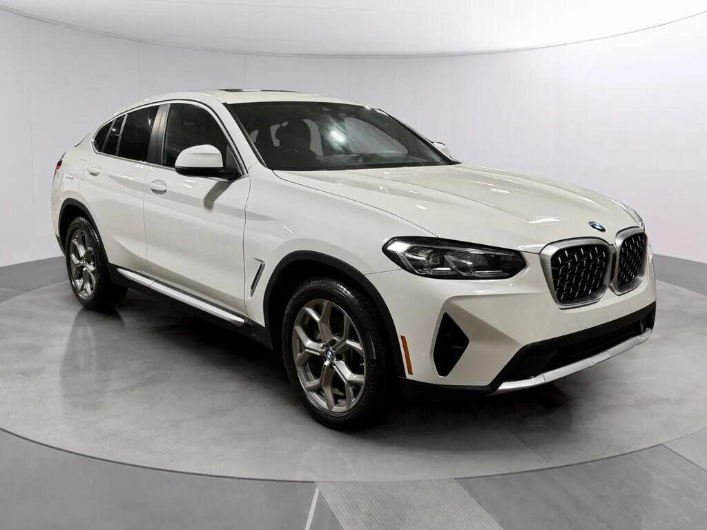 2025 BMW X4