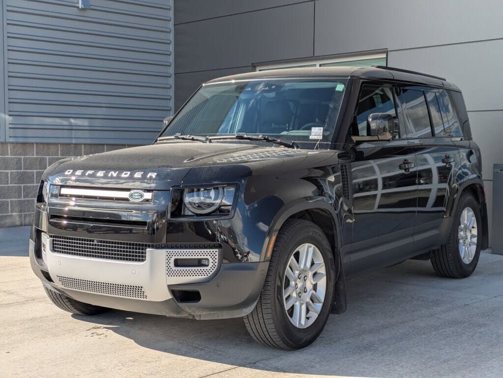 2025 LAND ROVER Defender