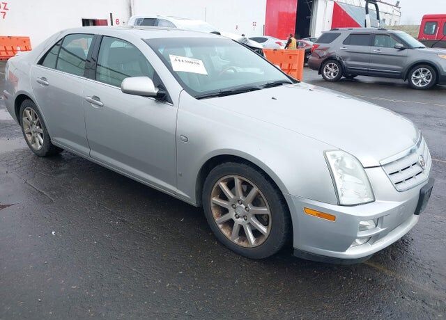 Cadillac STS