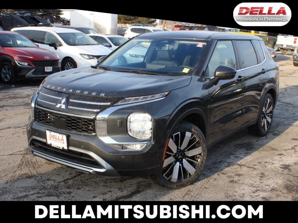 2026 MITSUBISHI Outlander