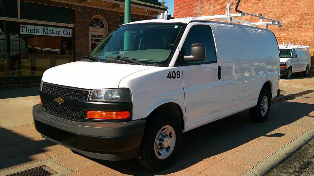 2021 CHEVROLET Express