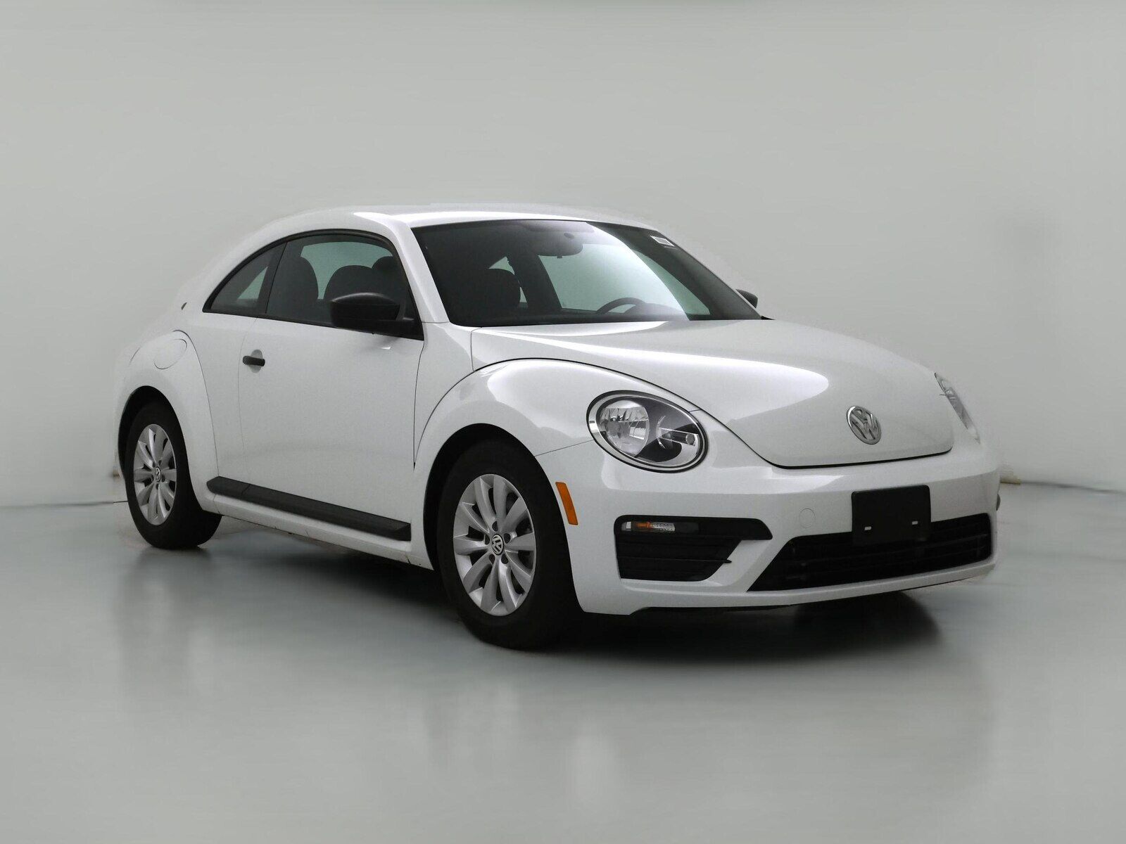 2018 VOLKSWAGEN Beetle