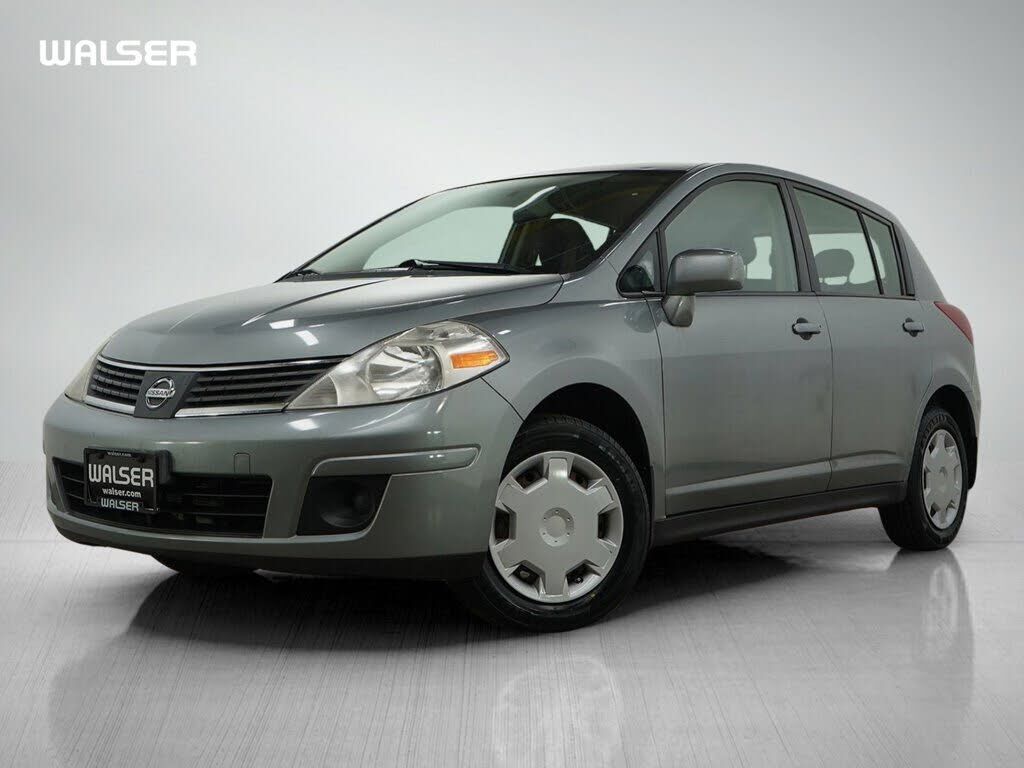 2009 NISSAN Versa