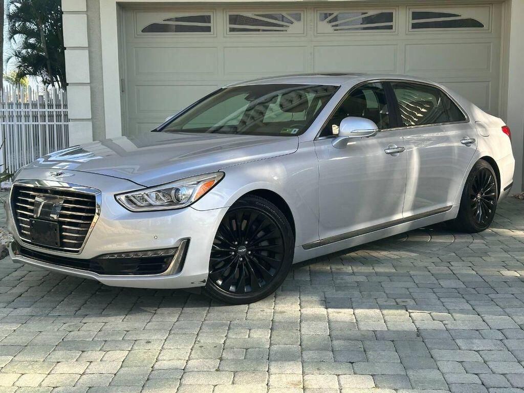 2017 GENESIS G90